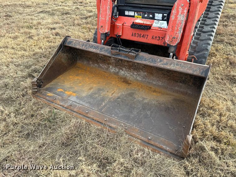image for item DU6563 2022 Kubota SVL75-2 tracked skid steer loader