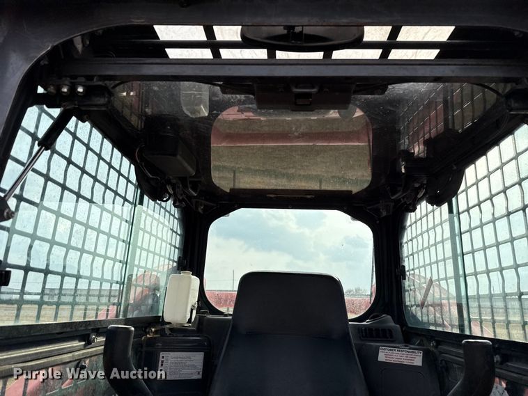 image for item DU6563 2022 Kubota SVL75-2 tracked skid steer loader