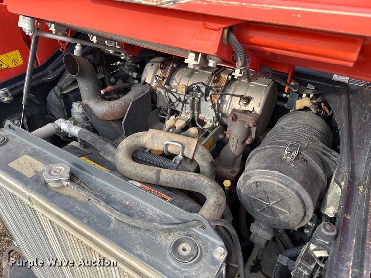 image for item DU6563 2022 Kubota SVL75-2 tracked skid steer loader