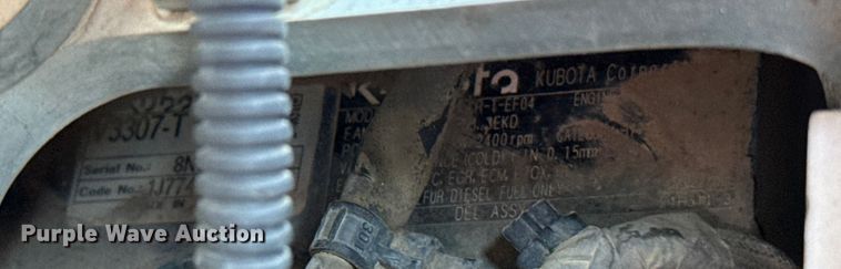 image for item DU6563 2022 Kubota SVL75-2 tracked skid steer loader