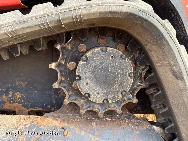 image for item DU6563 2022 Kubota SVL75-2 tracked skid steer loader