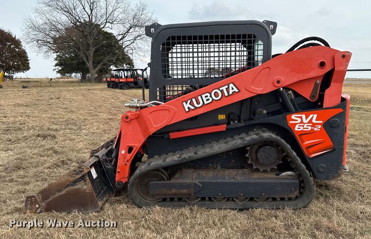 image for item DU6564 2020 Kubota SVL65-2 tracked skid steer loader