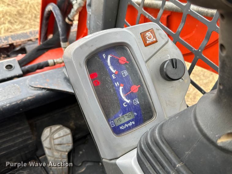 image for item DU6564 2020 Kubota SVL65-2 tracked skid steer loader