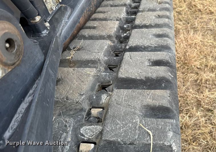 image for item DU6564 2020 Kubota SVL65-2 tracked skid steer loader