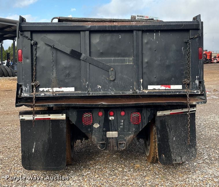 image for item EA7790 2015 Ford F750 dump truck