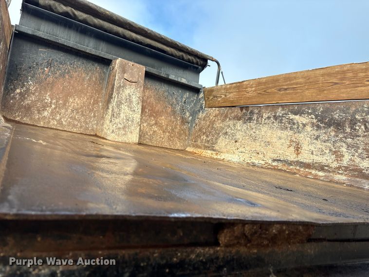 image for item EA7790 2015 Ford F750 dump truck