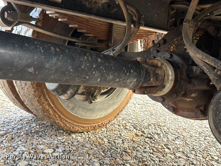 image for item EA7790 2015 Ford F750 dump truck