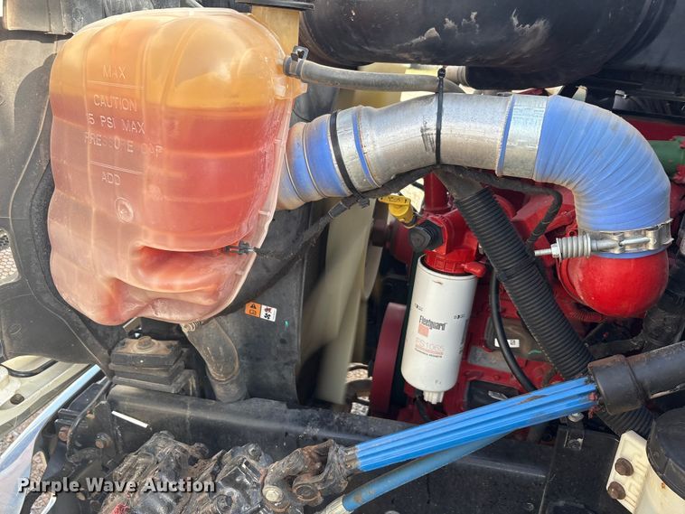 image for item EA7790 2015 Ford F750 dump truck