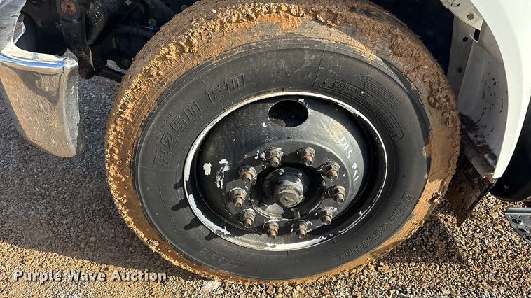 image for item EA7790 2015 Ford F750 dump truck