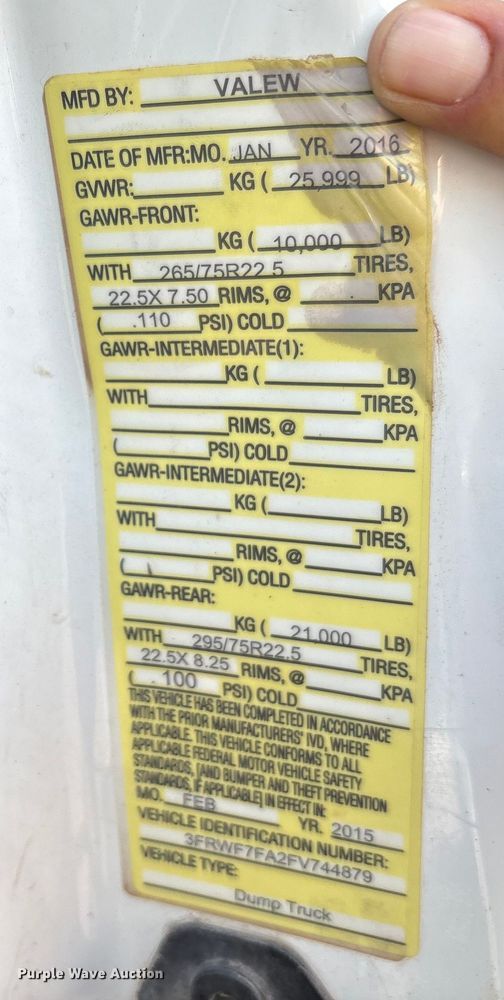 image for item EA7790 2015 Ford F750 dump truck