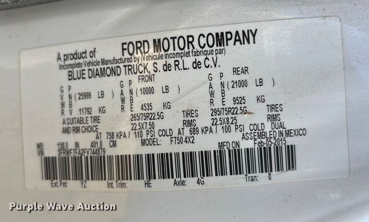 image for item EA7790 2015 Ford F750 dump truck