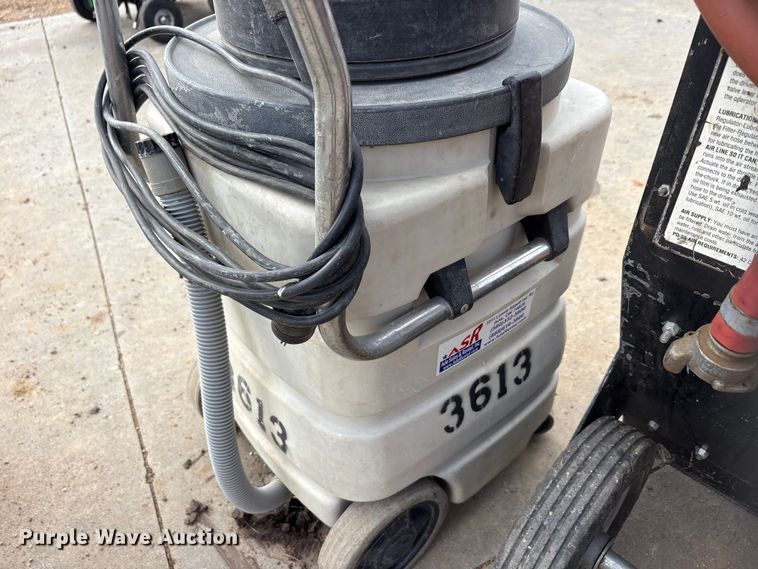 image for item EA7792 Tools