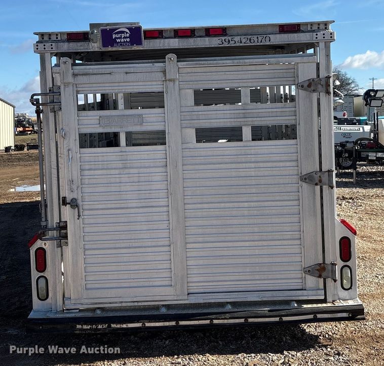 image for item EA7794 1992 Barrett livestock trailer