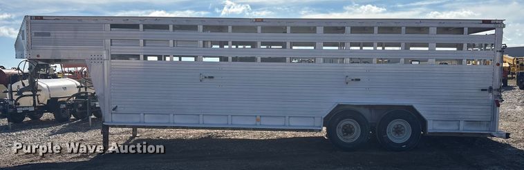 image for item EA7794 1992 Barrett livestock trailer