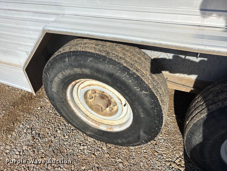 image for item EA7794 1992 Barrett livestock trailer