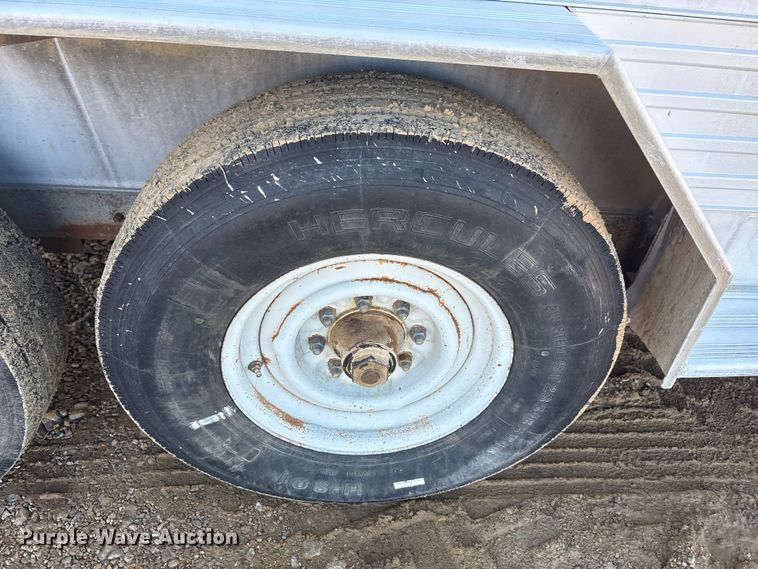 image for item EA7794 1992 Barrett livestock trailer