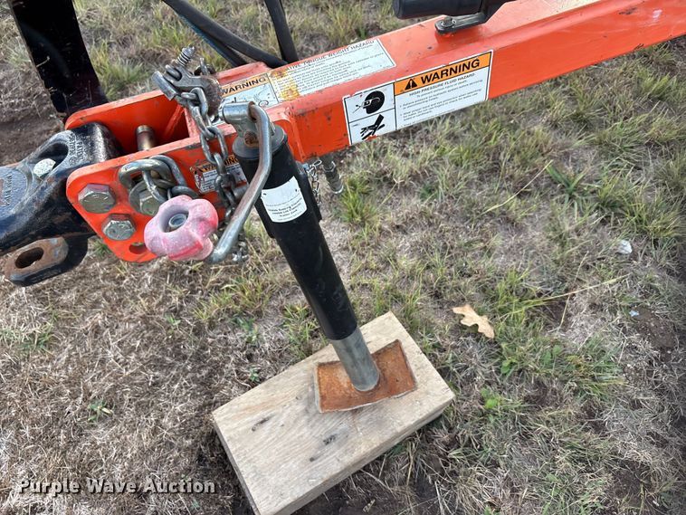 image for item EA7798 2019 Land Pride AR2510 aerator