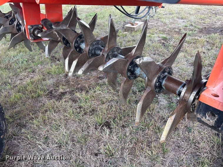 image for item EA7798 2019 Land Pride AR2510 aerator