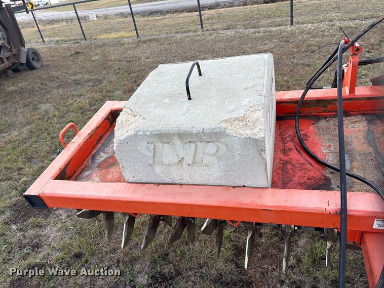 image for item EA7798 2019 Land Pride AR2510 aerator