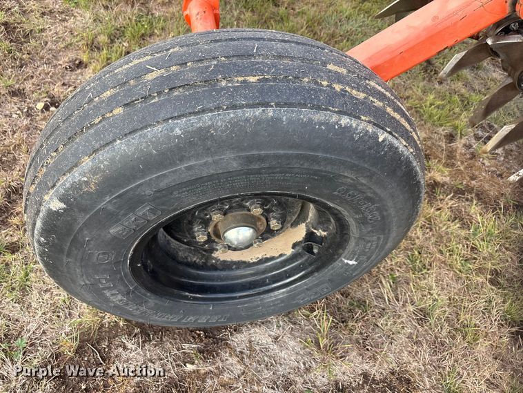 image for item EA7798 2019 Land Pride AR2510 aerator