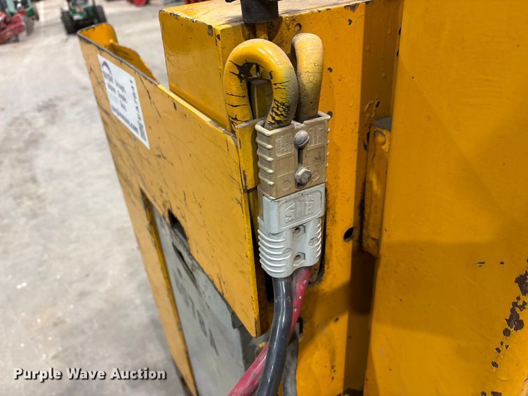 image for item EA7841 Raymond 20-R30TN order picker