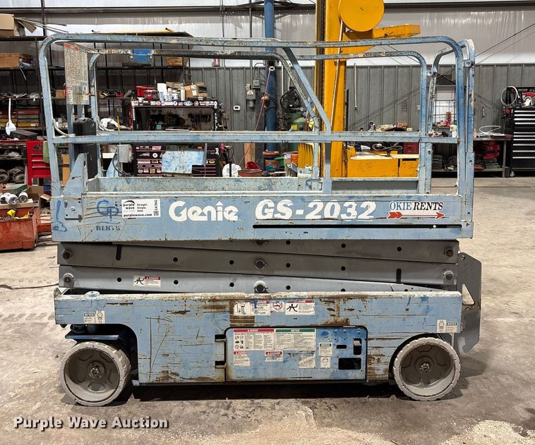 image for item EA7842 Genie GS-2032 scissor lift