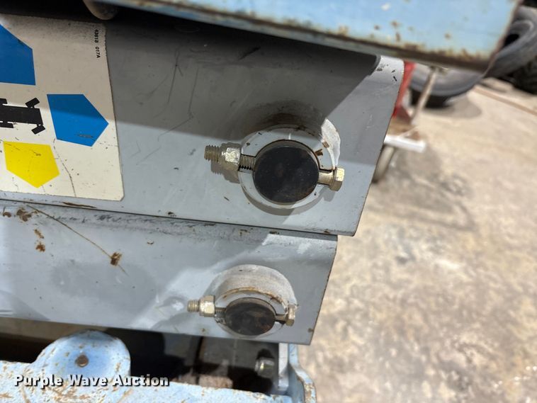 image for item EA7842 Genie GS-2032 scissor lift