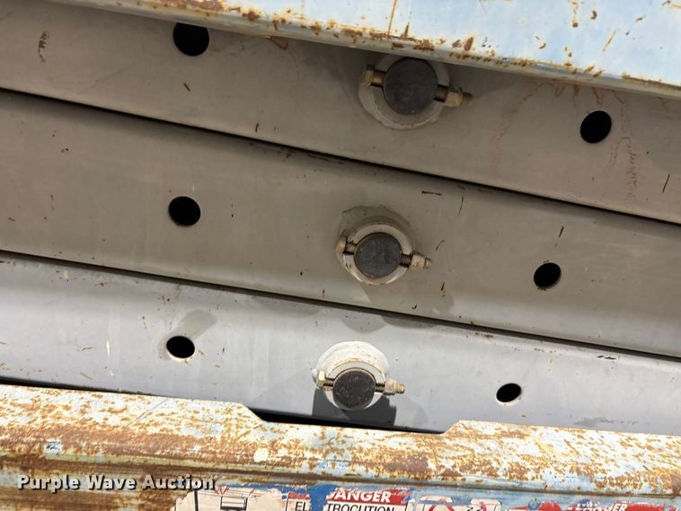 image for item EA7842 Genie GS-2032 scissor lift