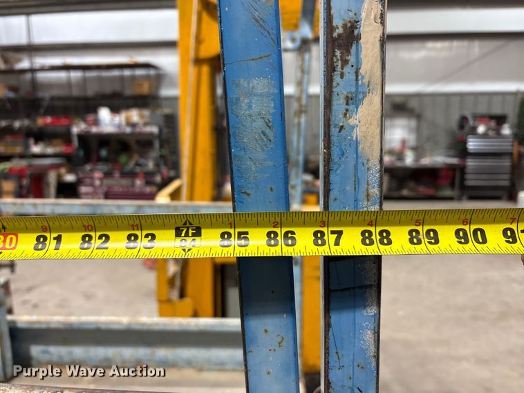 image for item EA7842 Genie GS-2032 scissor lift