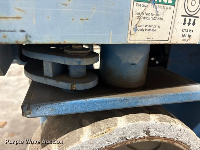 image for item EA7842 Genie GS-2032 scissor lift