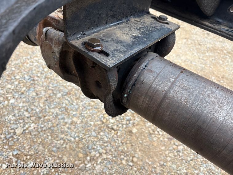 image for item EA7843 2016 Kenworth T880 truck cab and chassis