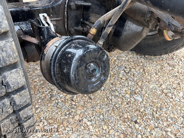 image for item EA7843 2016 Kenworth T880 truck cab and chassis