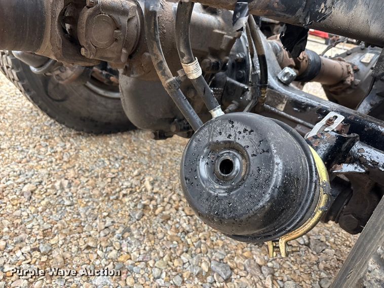 image for item EA7843 2016 Kenworth T880 truck cab and chassis