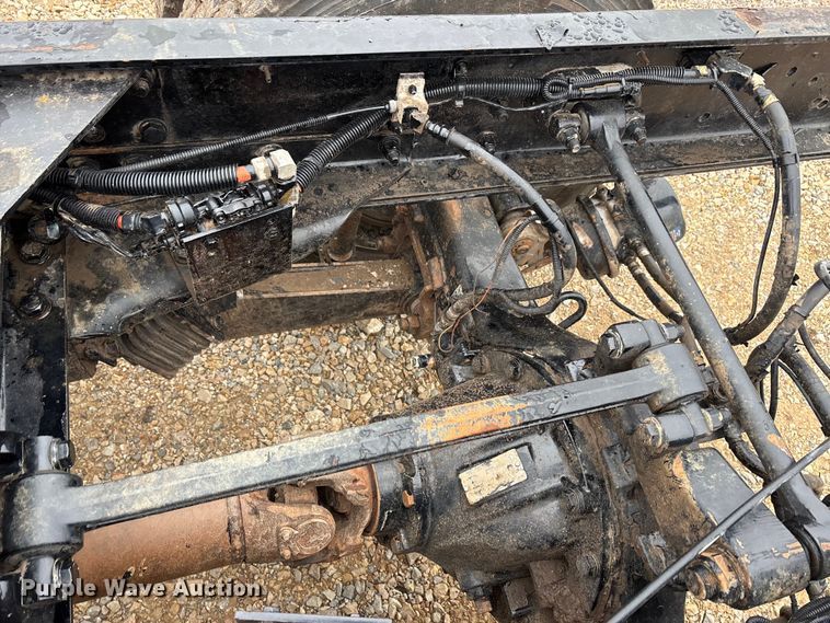 image for item EA7843 2016 Kenworth T880 truck cab and chassis