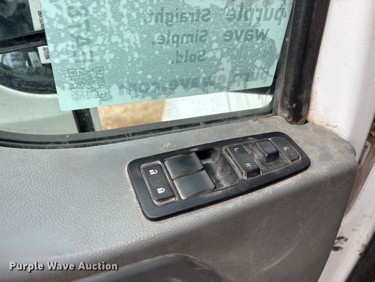 image for item EA7843 2016 Kenworth T880 truck cab and chassis