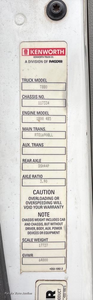 image for item EA7843 2016 Kenworth T880 truck cab and chassis