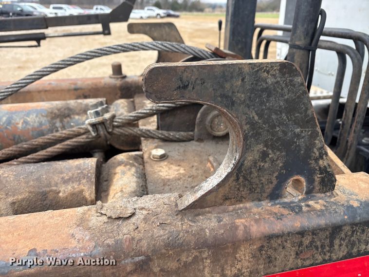 image for item EA7844 2017 Kenworth T880 roll-off container truck