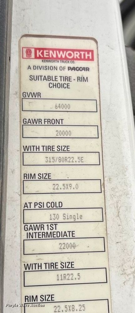 image for item EA7844 2017 Kenworth T880 roll-off container truck