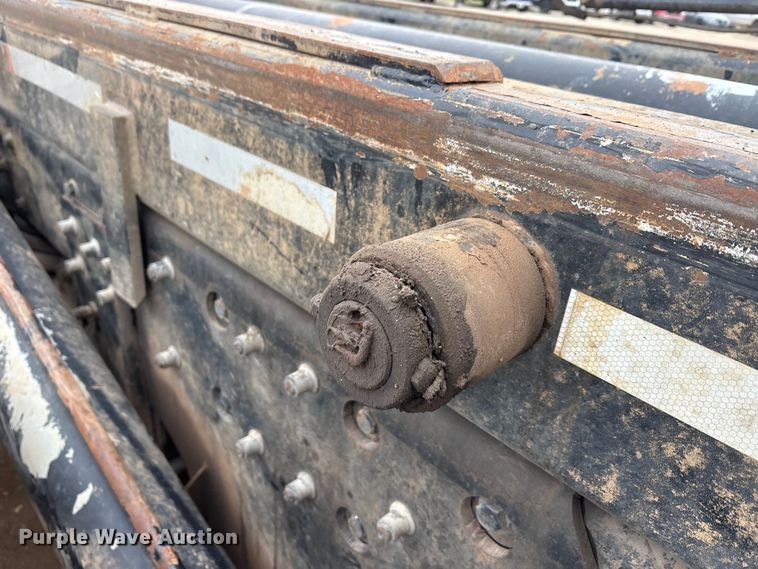 image for item EA7845 2018 Kenworth T880 roll-off container truck