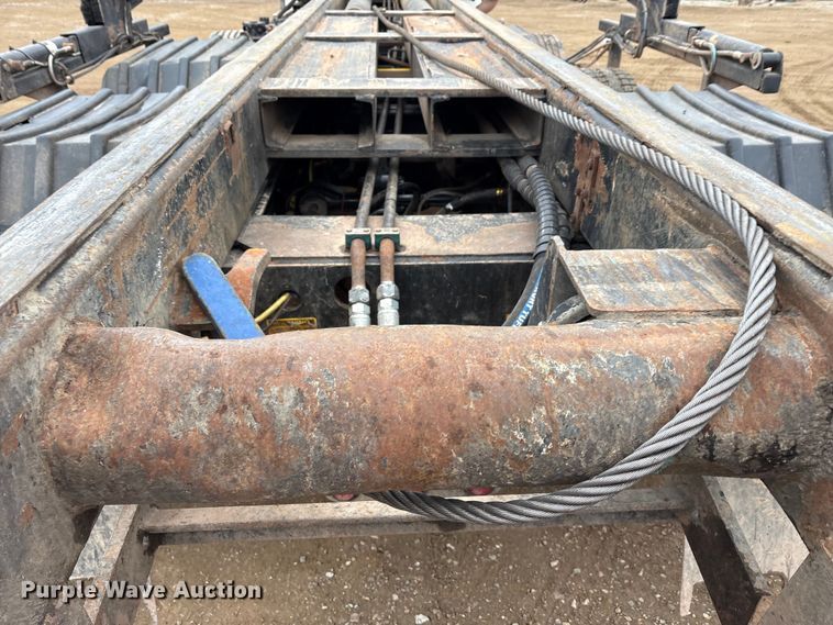 image for item EA7845 2018 Kenworth T880 roll-off container truck