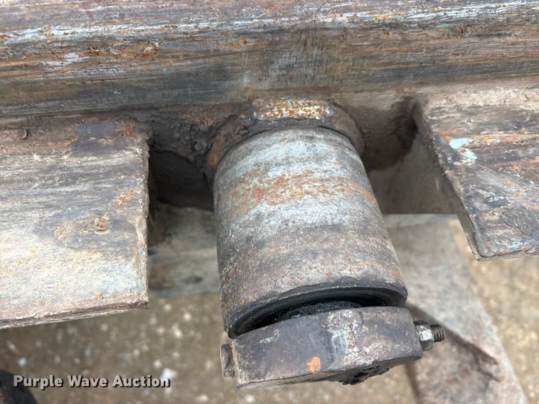 image for item EA7845 2018 Kenworth T880 roll-off container truck