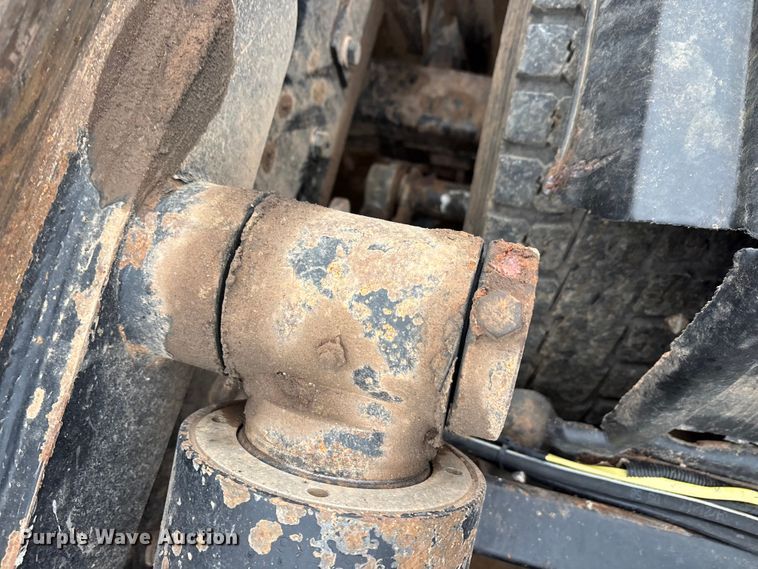 image for item EA7845 2018 Kenworth T880 roll-off container truck