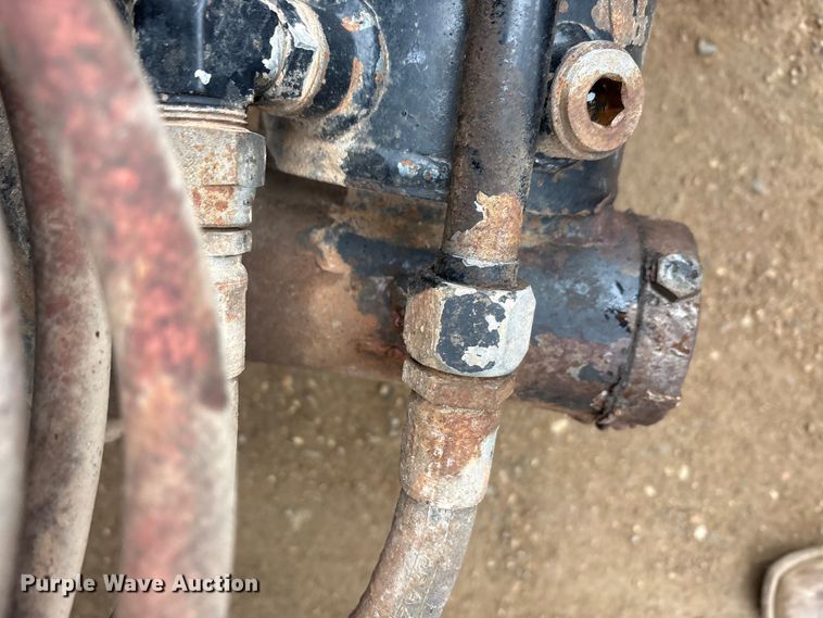 image for item EA7845 2018 Kenworth T880 roll-off container truck