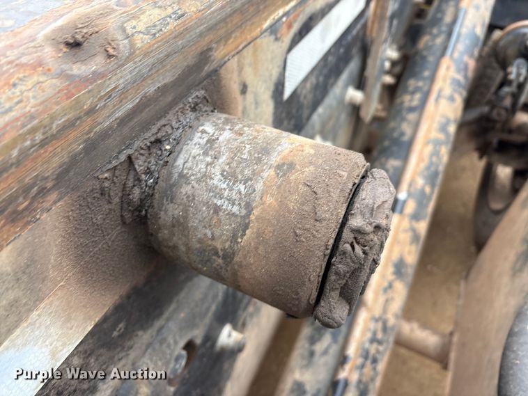 image for item EA7845 2018 Kenworth T880 roll-off container truck