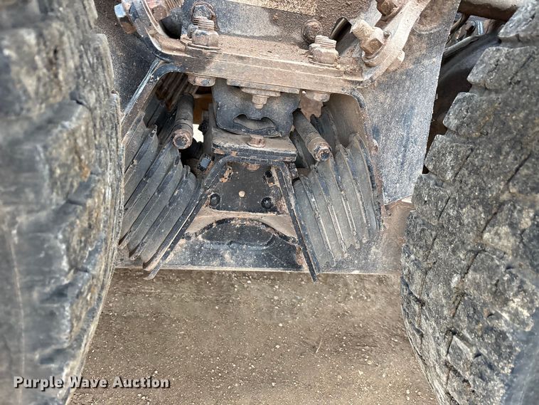 image for item EA7845 2018 Kenworth T880 roll-off container truck