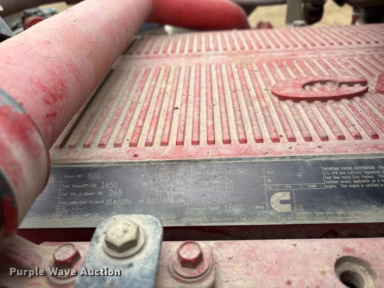 image for item EA7845 2018 Kenworth T880 roll-off container truck