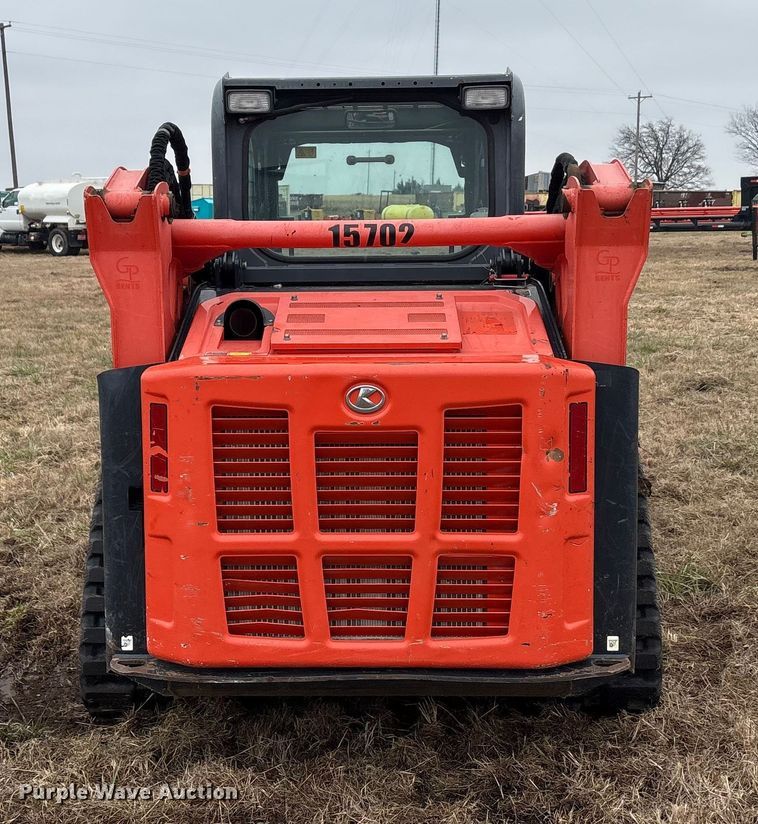 image for item EA7847 2021 Kubota SVL65-2 tracked skid steer loader