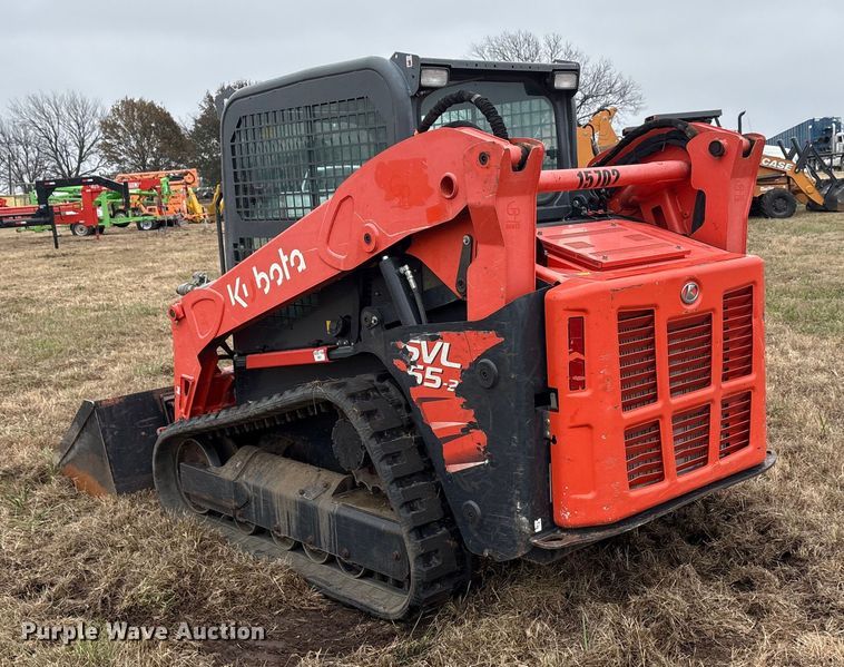 image for item EA7847 2021 Kubota SVL65-2 tracked skid steer loader