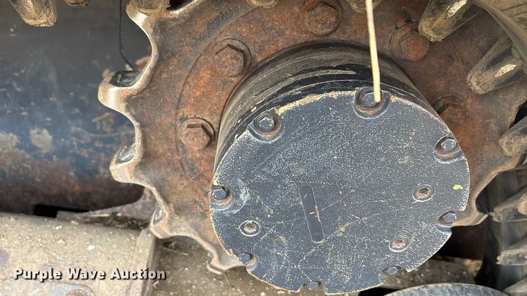 image for item EA7847 2021 Kubota SVL65-2 tracked skid steer loader