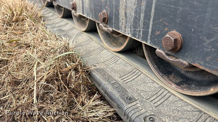 image for item EA7847 2021 Kubota SVL65-2 tracked skid steer loader